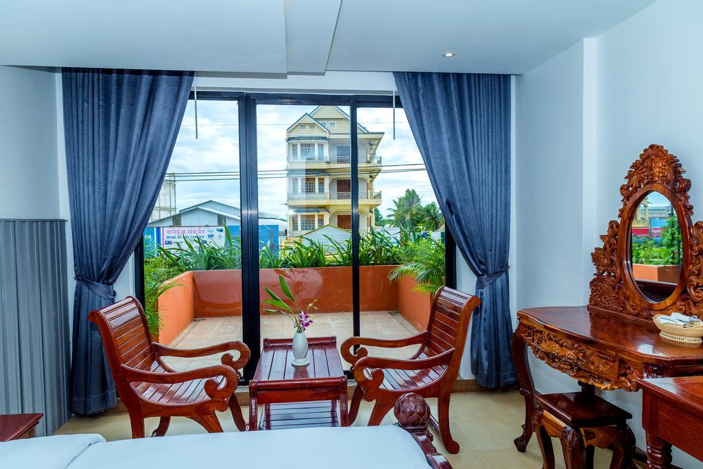 Ly Heng Chhay Hotel Paôy Pêt Exterior foto